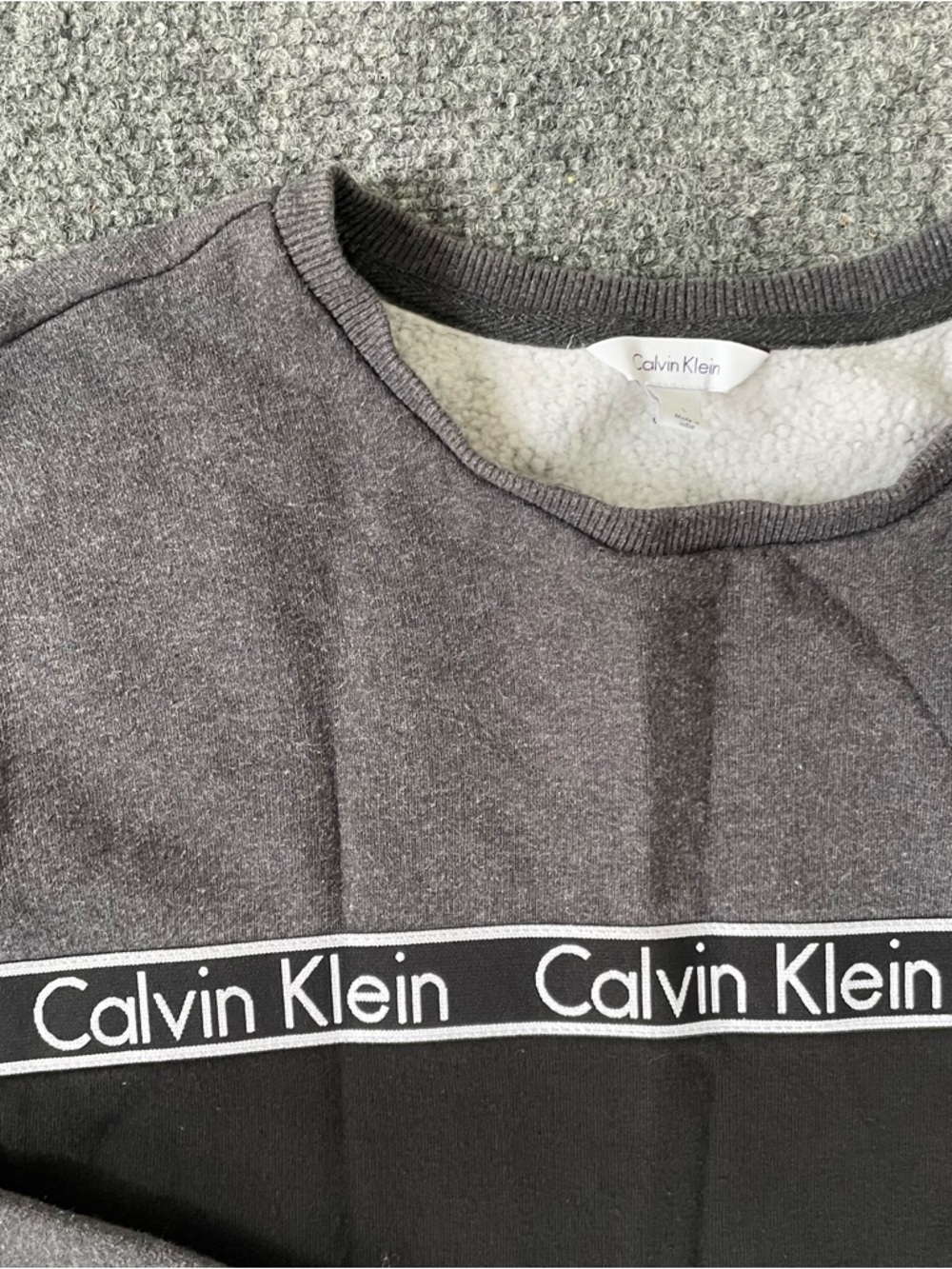 Calvin Klein Grey and Black Fleece-Lined Crewneck - Picture 2 of 7